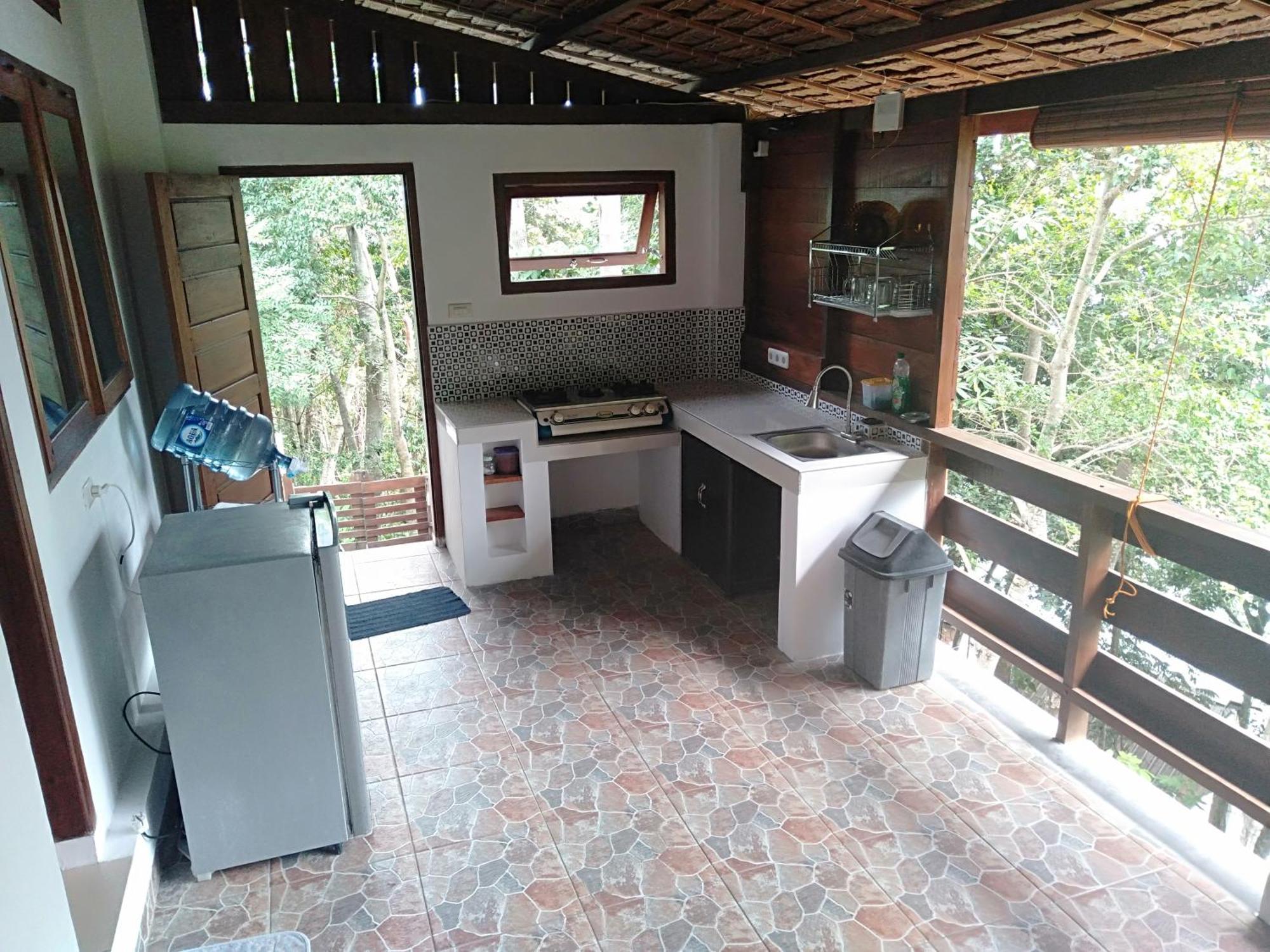 Treetop Guesthouse And Bungalows Sabong Exterior foto