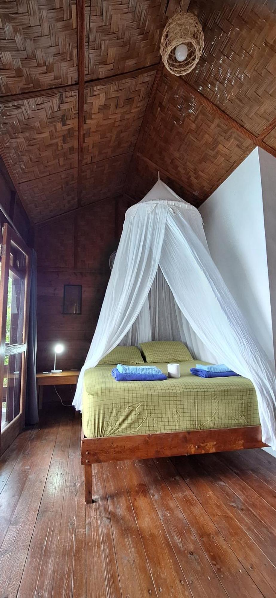 Treetop Guesthouse And Bungalows Sabong Exterior foto